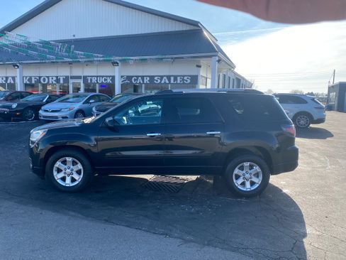 Used 2015 GMC Acadia SLE image 8