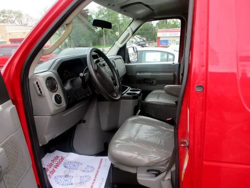 Used 2011 Ford E-150 and Econoline 150 w/ Commercial Cargo Van Pkg image 8