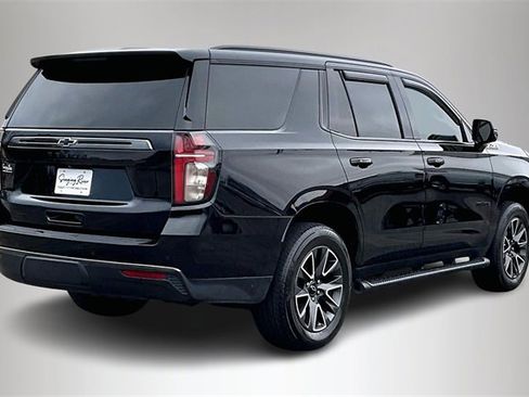 Used 2021 Chevrolet Tahoe Z71 w/ Luxury Package image 5