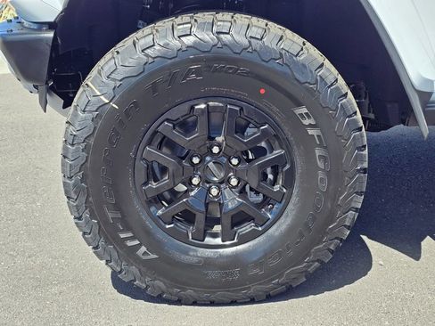 New 2026 Ford Bronco Raptor AWD/4WD image 8