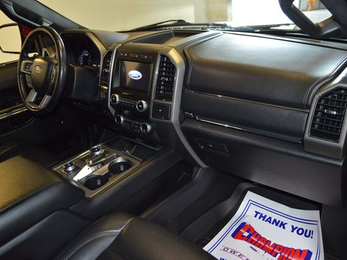 Used 2021 Ford Expedition XLT AWD/4WD image 10