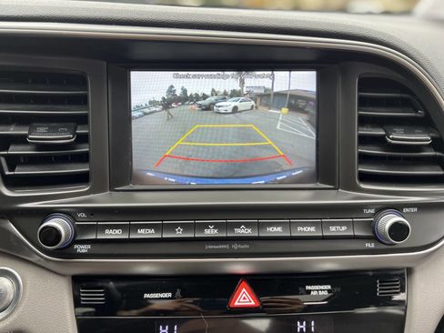 Used 2020 Hyundai Elantra Value Edition image 22