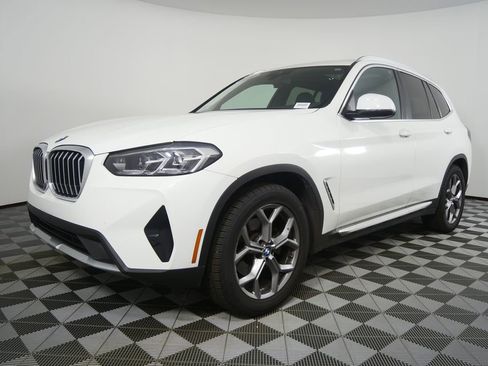 Used 2024 BMW X3 sDrive30i w/ Convenience Package RWD image 6