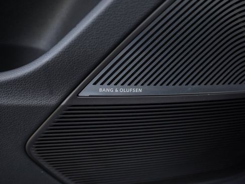 Used 2021 Audi SQ8 Prestige w/ Prestige Package image 37