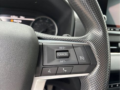 Used 2022 Mitsubishi Outlander ES AWD/4WD image 23