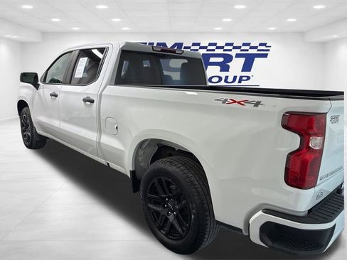 Used 2023 Chevrolet Silverado 1500 Custom image 7