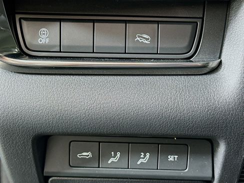 Used 2023 MAZDA CX-30 AWD 2.5 S w/ Premium Package image 17