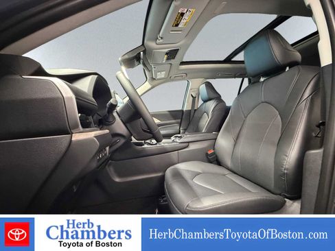 Used 2026 Toyota Grand Highlander AWD Hybrid image 6