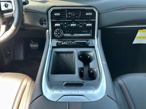 New 2025 Nissan Armada SL w/ Captain's Chari Seat Package image 15