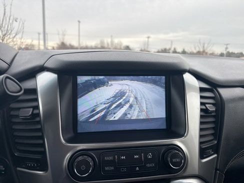 Used 2019 Chevrolet Tahoe LT image 24