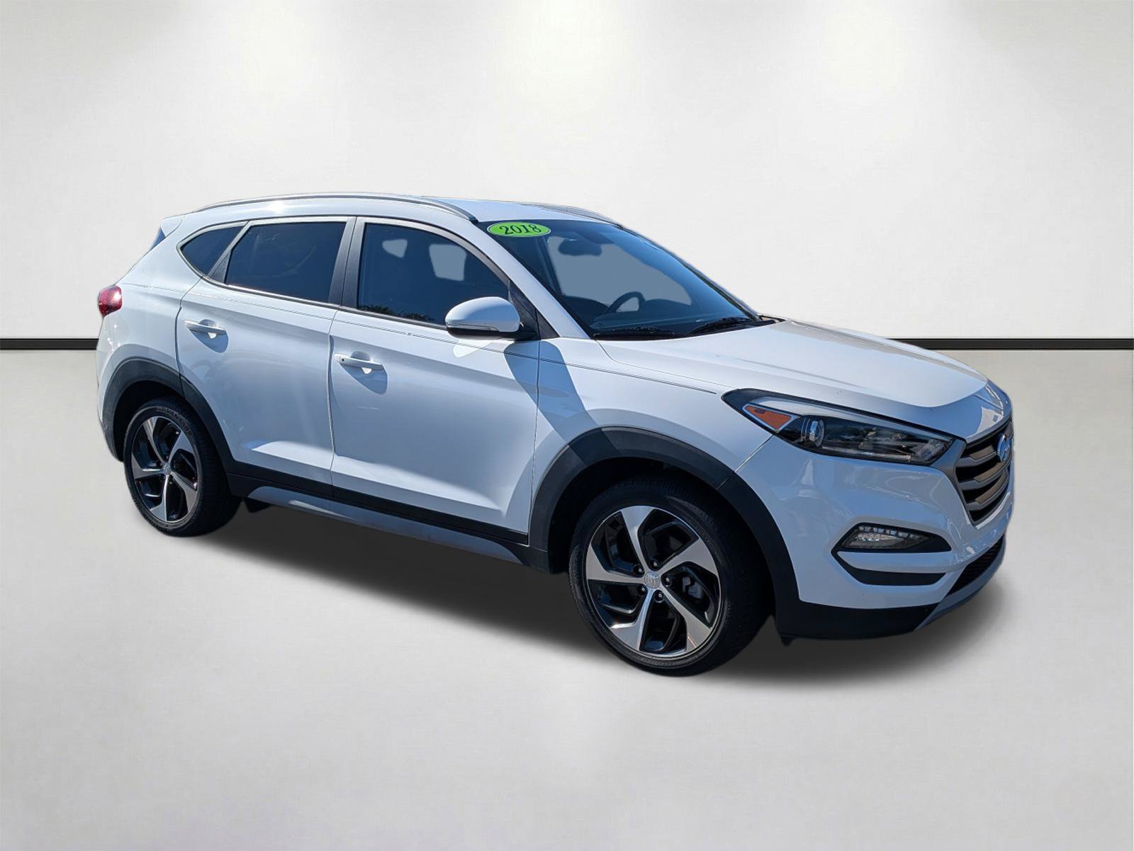 Used 2018 Hyundai Tucson Sport FWD image 2
