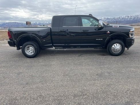 New 2026 RAM 3500 Longhorn image 2