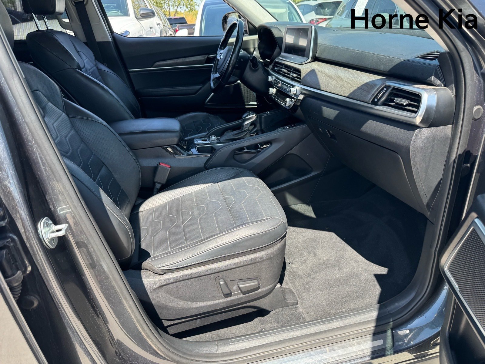 Used 2020 Kia Telluride SX w/ SX Prestige Package AWD/4WD image 27