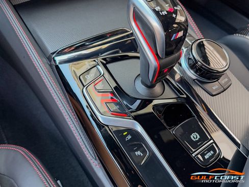 Used 2022 BMW M5 CS image 24