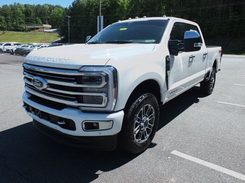 Used 2024 Ford F250 Limited w/ FX4 Off-Road Package AWD/4WD image 7