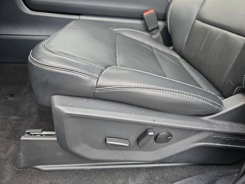 Certified 2025 Ford Expedition Platinum AWD/4WD image 14