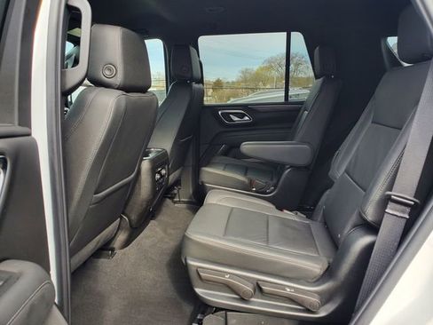 Used 2024 Chevrolet Tahoe LT w/ Luxury Package image 14