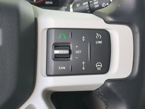 Certified 2025 Land Rover Defender 130 X-Dynamic SE AWD/4WD image 26
