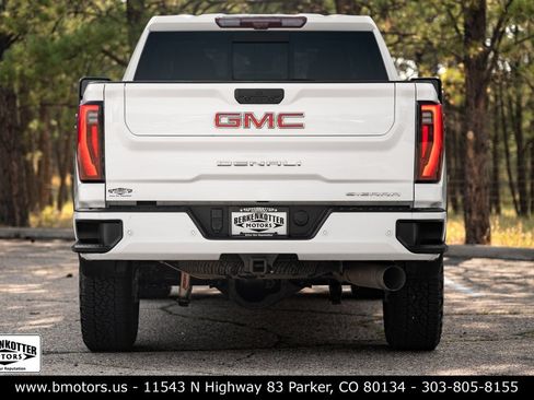 Used 2024 GMC Sierra 2500 Denali w/ Denali Reserve Package AWD/4WD image 4