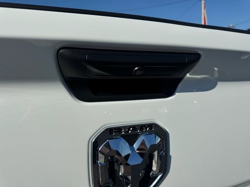 Used 2024 RAM 3500 Big Horn image 8