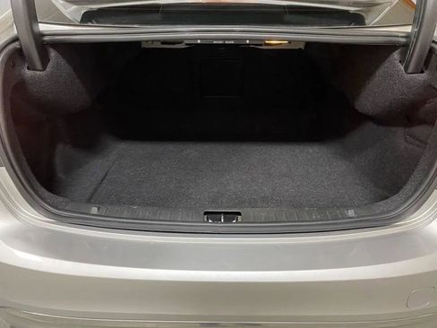 Used 2018 Volvo S60 T5 Inscription image 32