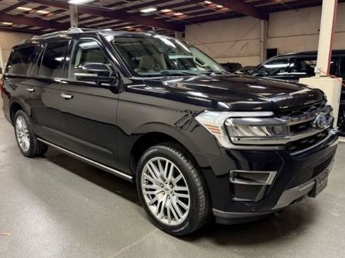 Used 2023 Ford Expedition Max Limited image 8