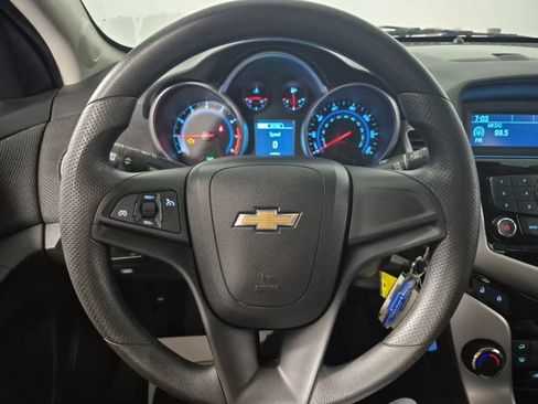 Used 2014 Chevrolet Cruze LT FWD image 8