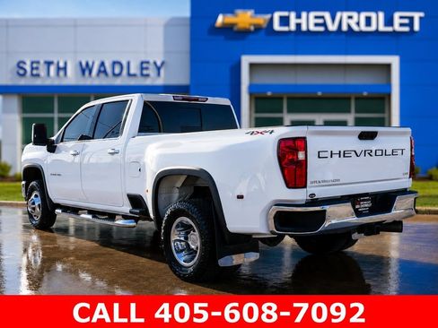 Used 2025 Chevrolet Silverado 3500 LTZ w/ LTZ Convenience Package AWD/4WD image 5