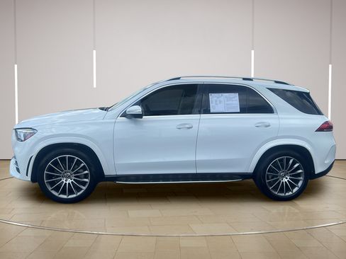 Used 2022 Mercedes-Benz GLE 350 4MATIC image 2