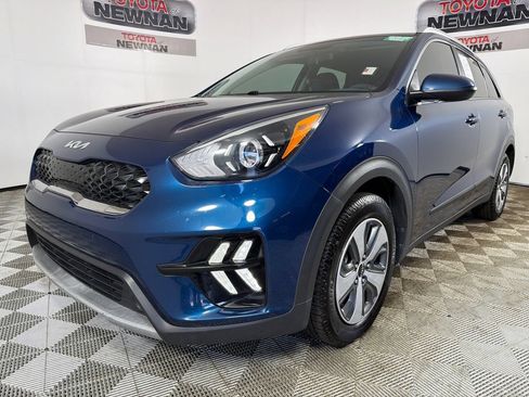 Used 2022 Kia Niro LX FWD image 7
