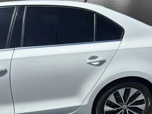Used 2016 Volkswagen Jetta SEL Premium FWD image 40