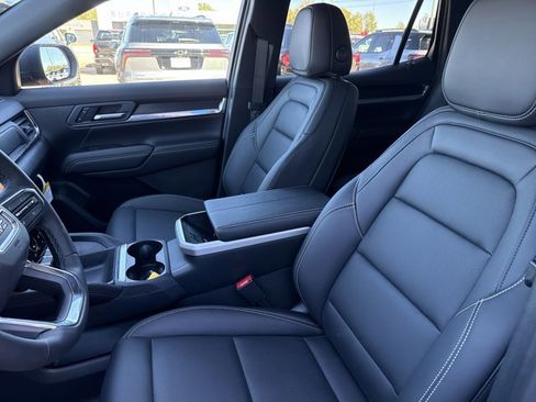 New 2026 GMC Terrain Elevation w/ Elevation Premium Package image 5