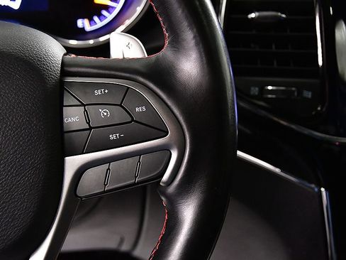 Used 2020 Jeep Grand Cherokee Trailhawk AWD/4WD image 22