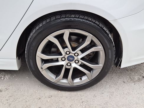 Used 2019 Ford Fusion SEL image 10