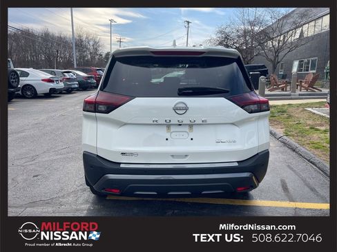 Certified 2023 Nissan Rogue SL w/ SL Premium Package image 4