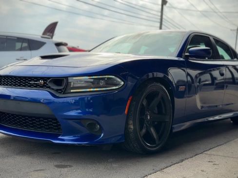 Used 2021 Dodge Charger Scat Pack w/ Driver Convenience Group RWD image 5