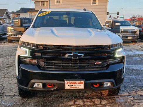 Used 2021 Chevrolet Silverado 1500 LT Trail Boss w/ Bed Protection Package image 4