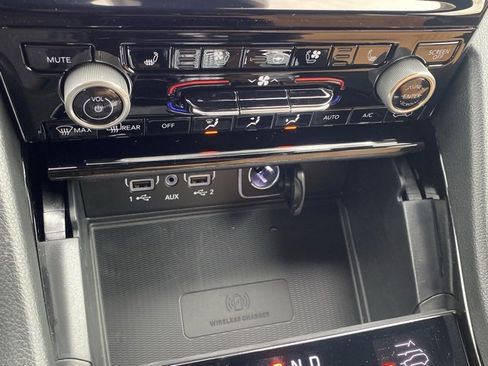 New 2025 Jeep Grand Cherokee Summit image 24