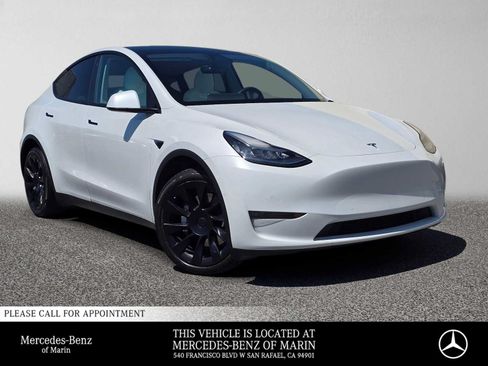 Used 2021 Tesla Model Y Long Range AWD/4WD image 1
