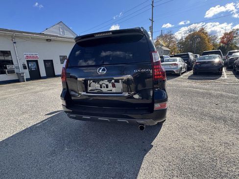 Used 2022 Lexus GX 460 image 14