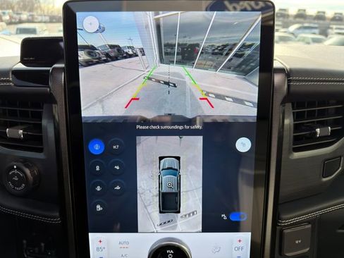 Used 2024 Ford F150 Lightning Platinum image 34