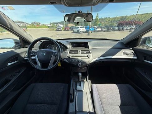 Used 2011 Honda Accord LX-P image 9
