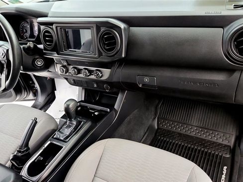 Certified 2019 Toyota Tacoma SR image 15