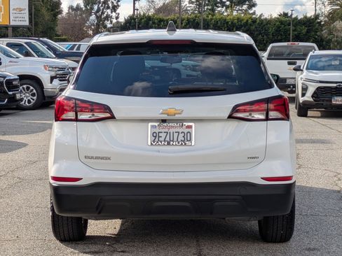 Certified 2022 Chevrolet Equinox LS w/ LS Convenience Package image 6