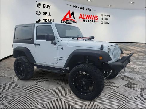 Used 2016 Jeep Wrangler Sport w/ Quick Order Package 24S AWD/4WD image 3