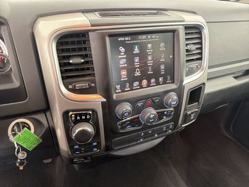 Used 2016 RAM 1500 Big Horn AWD/4WD image 19