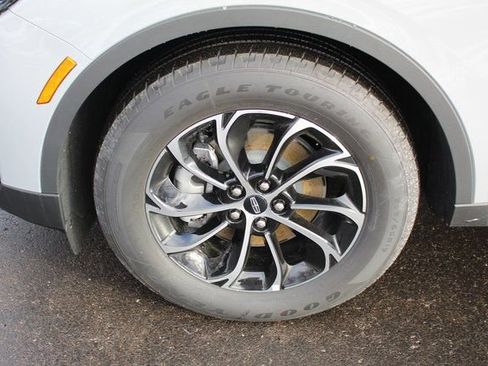 New 2026 Lincoln Nautilus Premier w/ Equipment Group 102A image 10