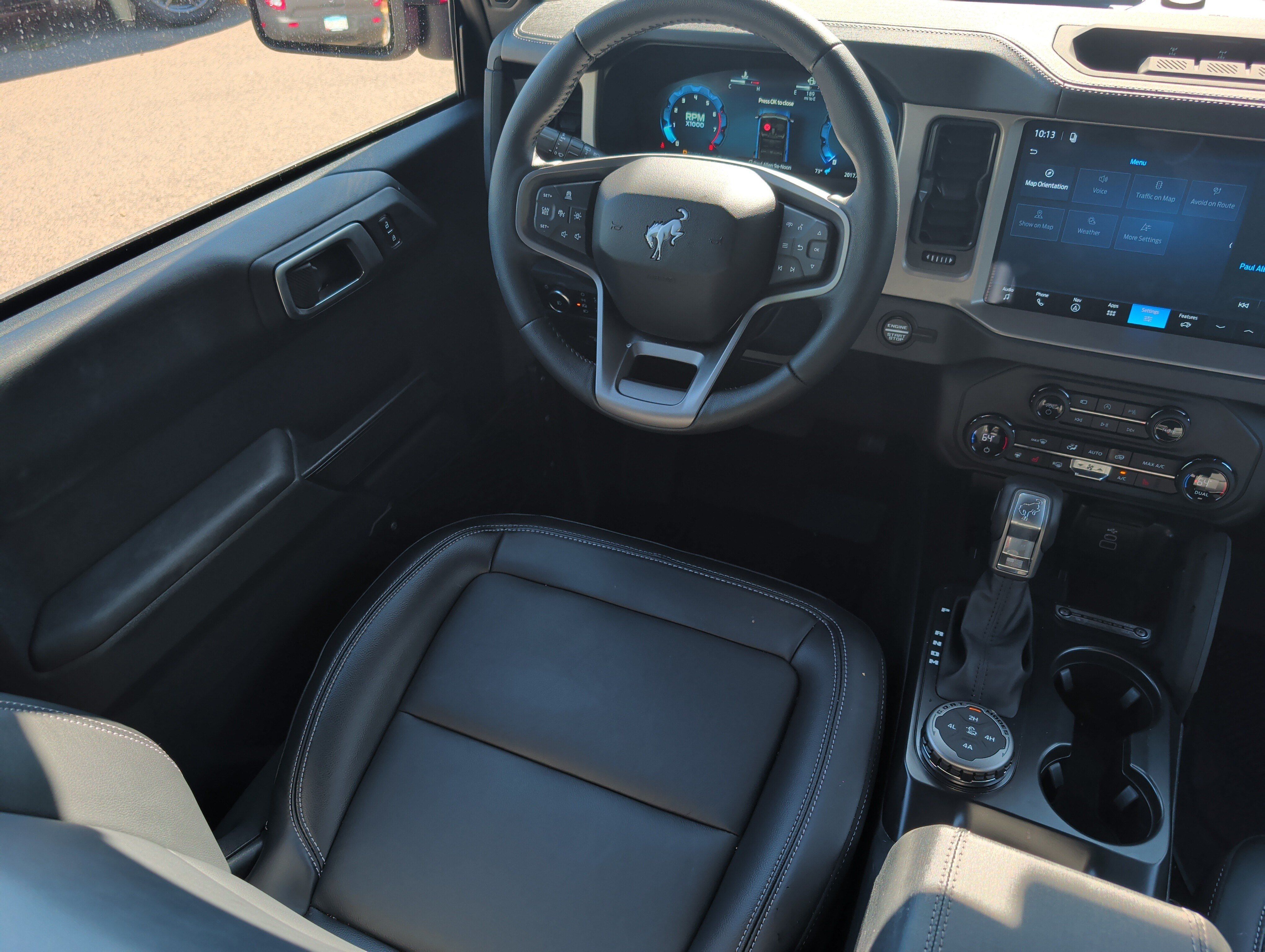 Used 2026 Ford Bronco Outer Banks w/ Sasquatch Package AWD/4WD image 9