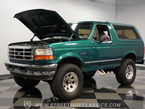 Used 1996 Ford Bronco XLT image 31