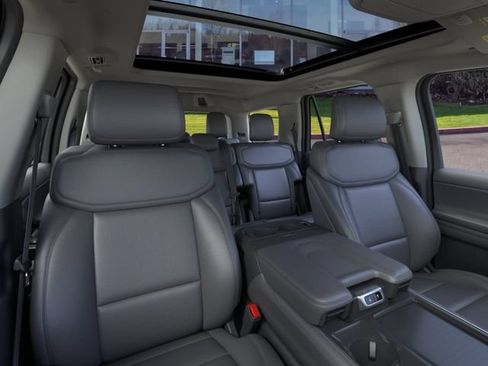 New 2026 Ford Expedition Active AWD/4WD image 10